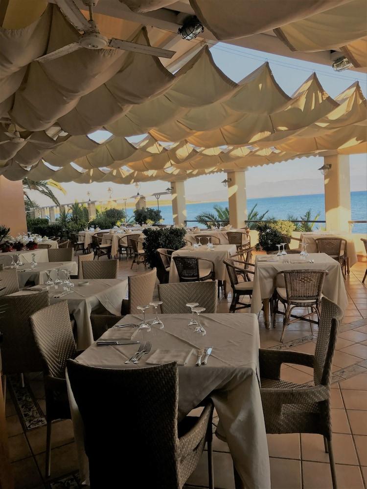 Hotel Ristorante La Lampara Gizzeria Exterior photo